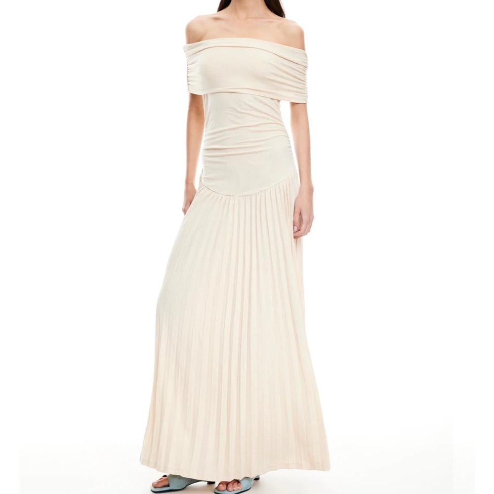 Lioness FIELD OF DREAMS MAXI - 
OATMEAL in size xs